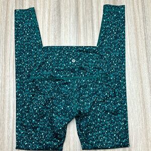 Lululemon High Rise Wunder Under Luon in Mountain Peaks Black Forage Teal size 6